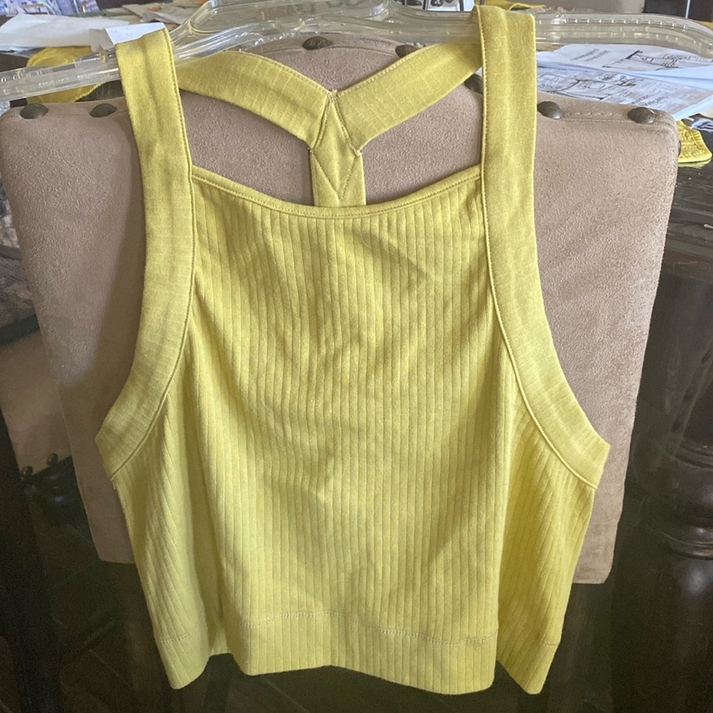 NWOT INTIMATELY FREE PEOPLE cropped top